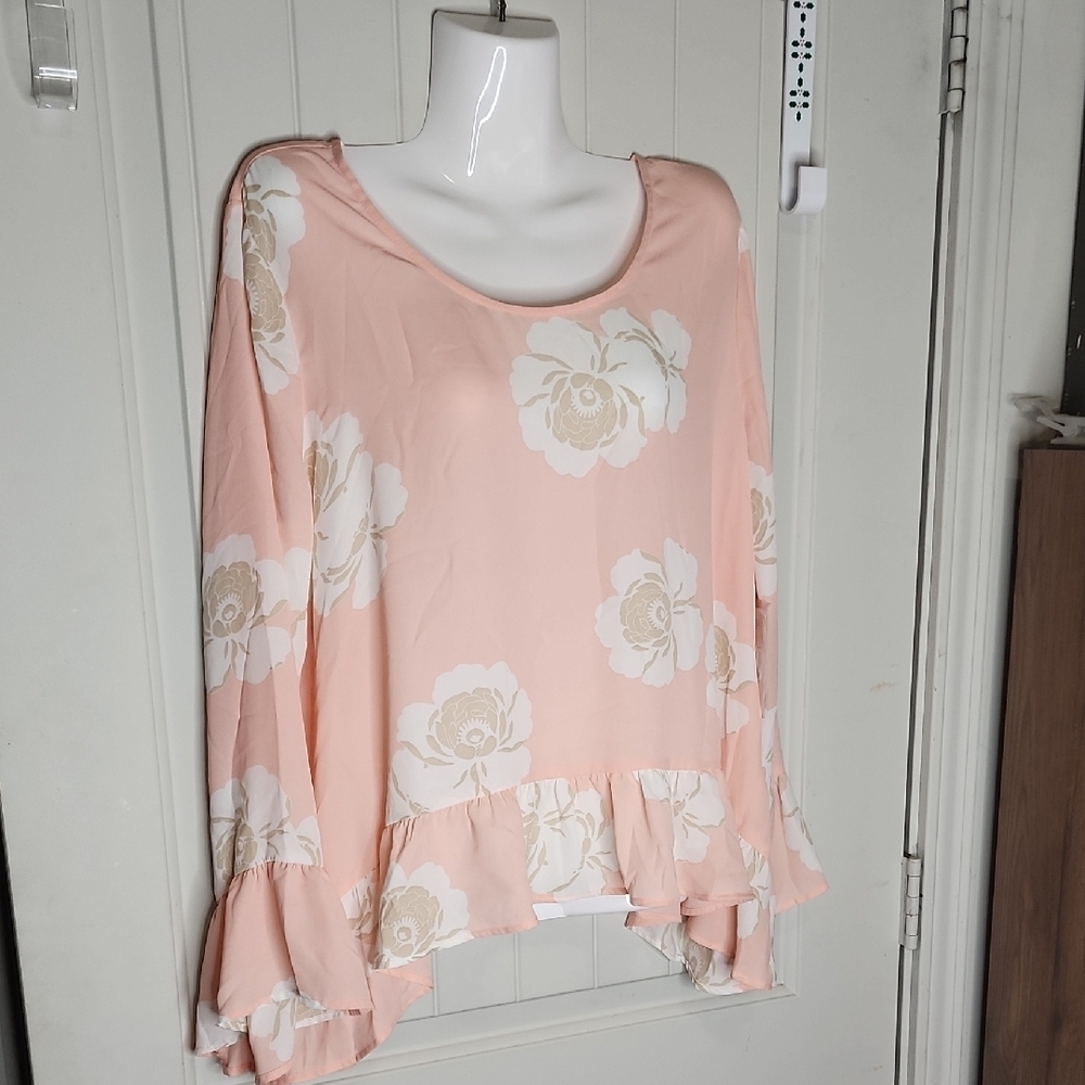 Floral Peach Blouse with Ruffle Hem